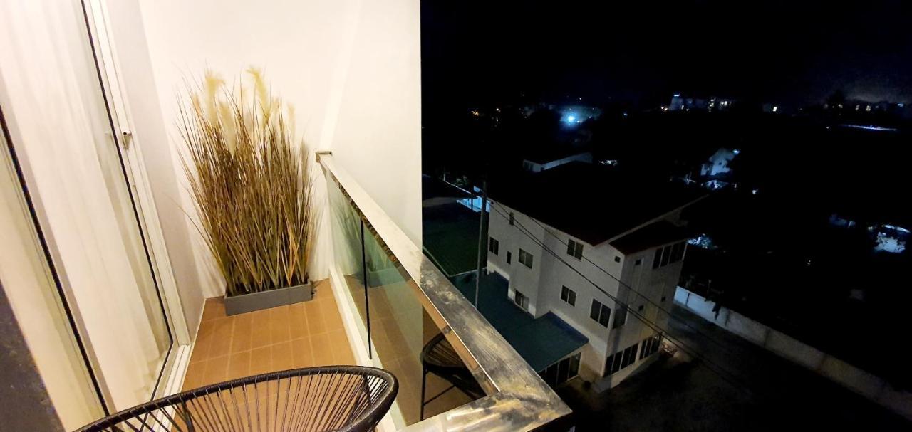 Sweet Seaview Flr6 With Toproop Pool Flr7 At The Blux Bangsaen Εξωτερικό φωτογραφία
